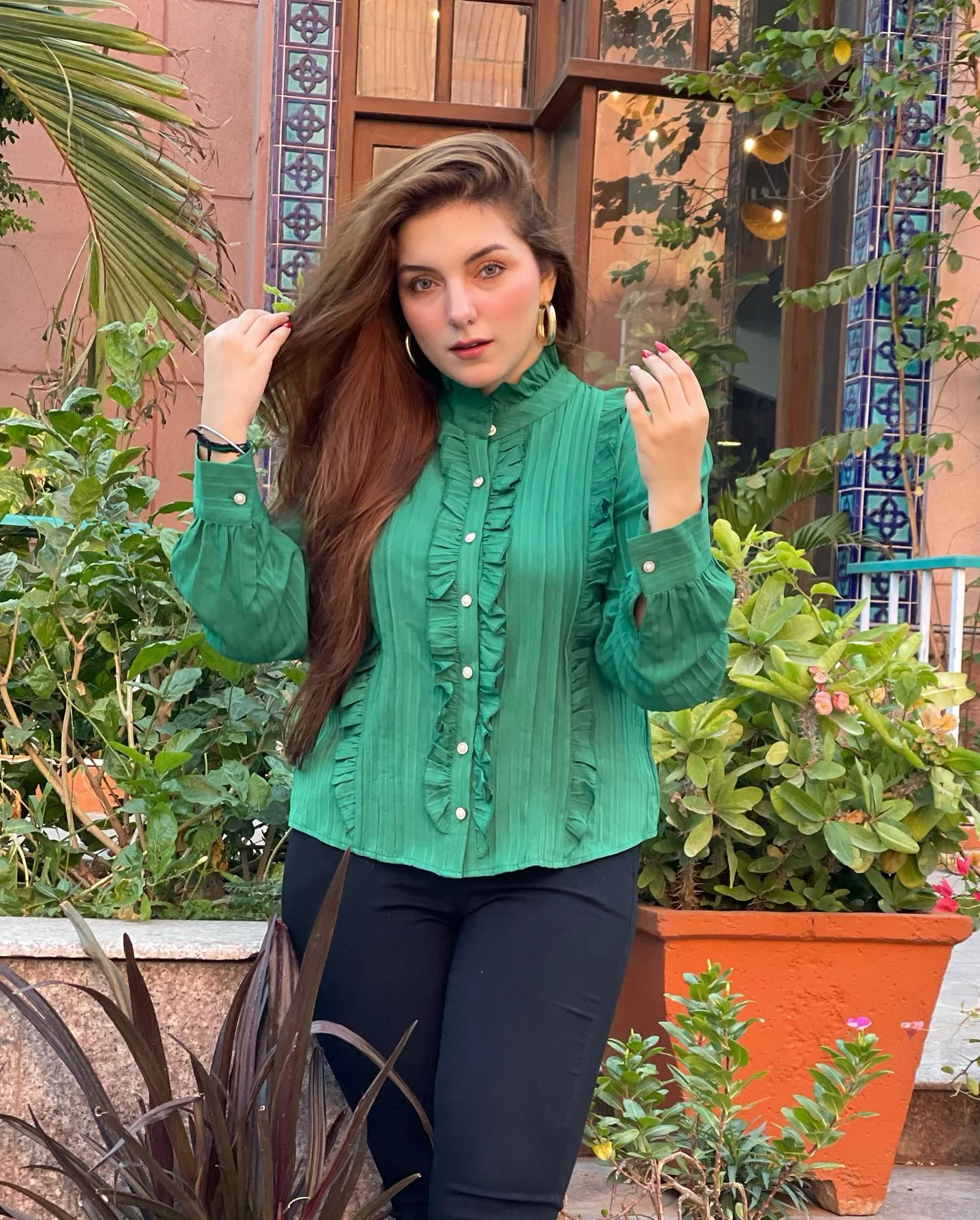 Sabahat Sarhandi In Mohalla Drama Cast