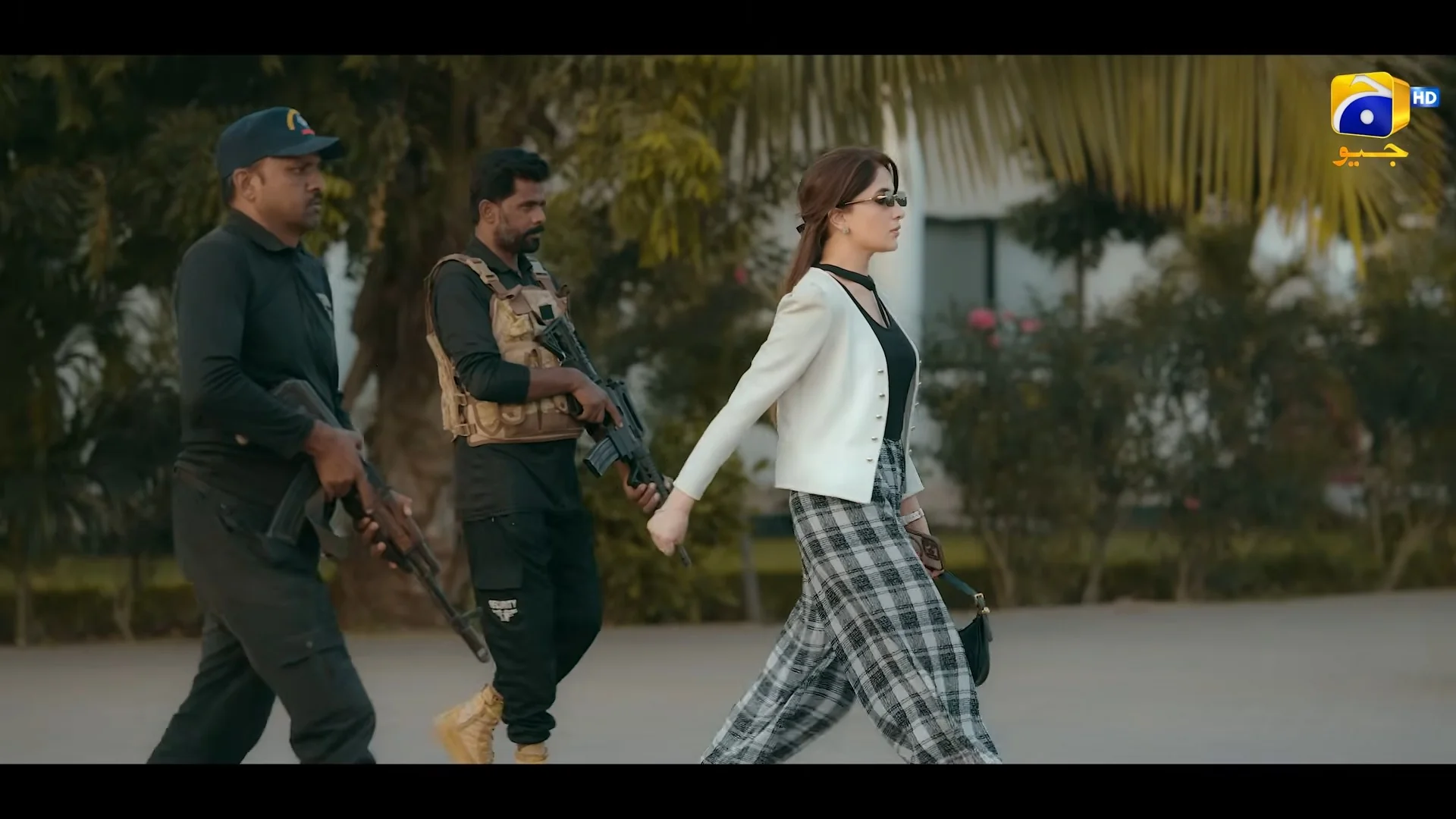 Sara Aapi Drama Cast